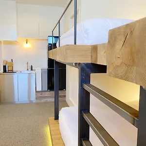 Mizuka Imaizumi 1 - Unmanned - Hotel Fukuoka (Fukuoka)